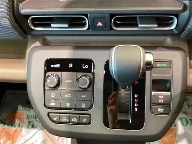 フリード エアー EX バックカメラ 禁煙車 クリアランスソナー オートクルーズコントロール 衝突被害軽減システム 両側電動スライドドア オートライト LEDヘッドランプ スマートキー 電動格納ミラー シートヒーター(8枚目)