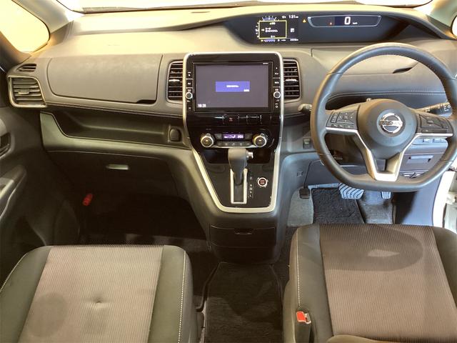 日産 セレナ 5枚目