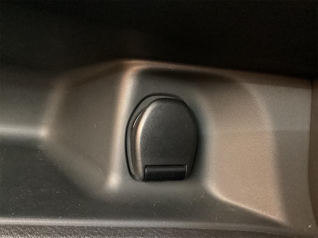 日産 セレナ 41枚目