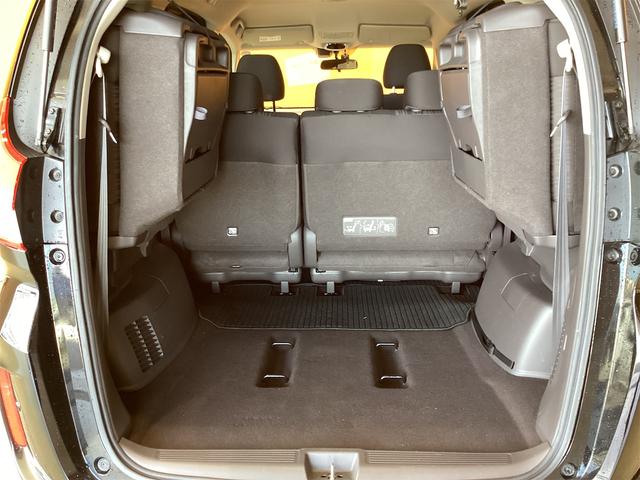 フリード Ｇ・ホンダセンシング　ＥＴＣ　バックカメラ　ナビ　ＴＶ　オートクルーズコントロール　レーンアシスト　衝突被害軽減システム　両側電動スライドドア　スマートキー　電動格納ミラー　３列シート　ウォークスルー（27枚目）