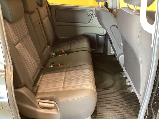 フリード Ｇ・ホンダセンシング　ＥＴＣ　バックカメラ　ナビ　ＴＶ　オートクルーズコントロール　レーンアシスト　衝突被害軽減システム　両側電動スライドドア　スマートキー　電動格納ミラー　３列シート　ウォークスルー（30枚目）