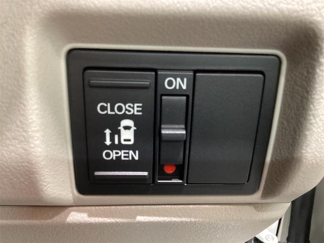 Ｎ－ＢＯＸ ベースグレード　バックカメラ　両側スライド・片側電動　クリアランスソナー　オートライト　スマートキー　電動格納ミラー　シートヒーター　ベンチシート　ＣＶＴ　ＡＢＳ　ＥＳＣ　チップアップシート　エアコン（8枚目）