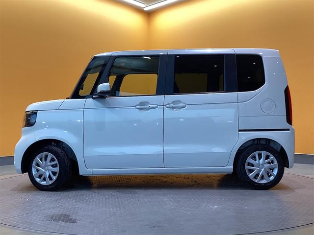 Ｎ－ＢＯＸ ベースグレード　バックカメラ　両側スライド・片側電動　クリアランスソナー　オートライト　スマートキー　電動格納ミラー　シートヒーター　ベンチシート　ＣＶＴ　ＡＢＳ　ＥＳＣ　チップアップシート　エアコン（20枚目）