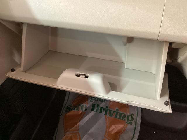 Ｎ－ＢＯＸ ベースグレード　バックカメラ　両側スライド・片側電動　クリアランスソナー　オートライト　スマートキー　電動格納ミラー　シートヒーター　ベンチシート　ＣＶＴ　ＡＢＳ　ＥＳＣ　チップアップシート　エアコン（41枚目）