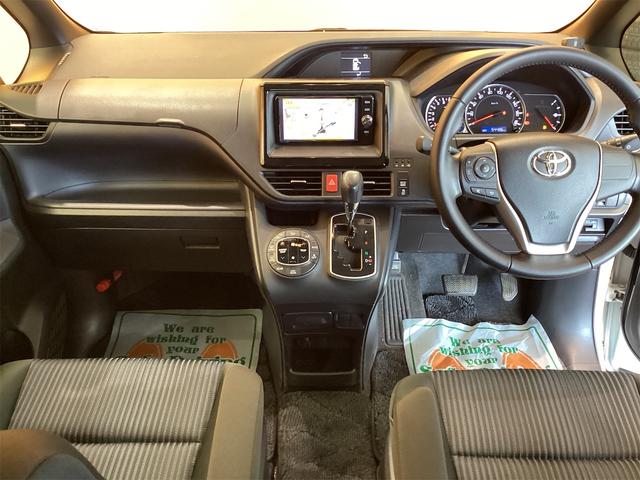 ヴォクシー ＺＳ　ＥＴＣ　バックカメラ　ナビ　ＴＶ　クリアランスソナー　レーンアシスト　衝突被害軽減システム　両側スライド・片側電動　オートマチックハイビーム　ＬＥＤヘッドランプ　スマートキー　アイドリングストップ（5枚目）