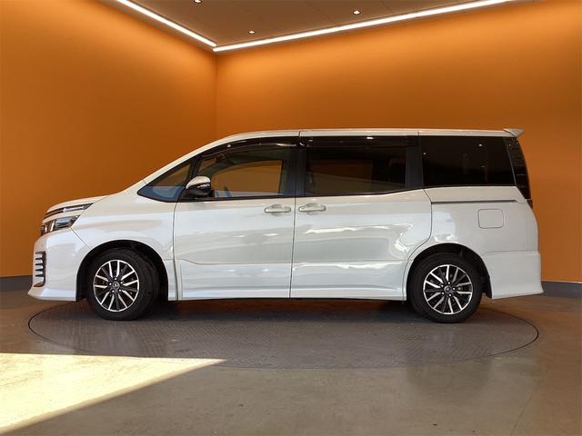 ヴォクシー ＺＳ　ＥＴＣ　バックカメラ　ナビ　ＴＶ　クリアランスソナー　レーンアシスト　衝突被害軽減システム　両側スライド・片側電動　オートマチックハイビーム　ＬＥＤヘッドランプ　スマートキー　アイドリングストップ（20枚目）