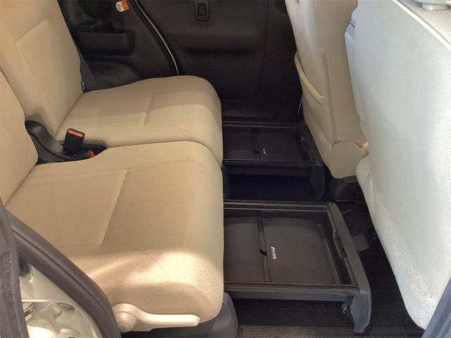 ムーヴキャンバス Ｇメイクアップリミテッド　ＳＡＩＩＩ　ＬＥＤヘッドライト　バックカメラ　両側電動スライドドア　ナビ　ＴＶ　クリアランスソナー　衝突被害軽減システム　オートマチックハイビーム　オートライト　スマートキー　アイドリングストップ　電動格納ミラー（32枚目）