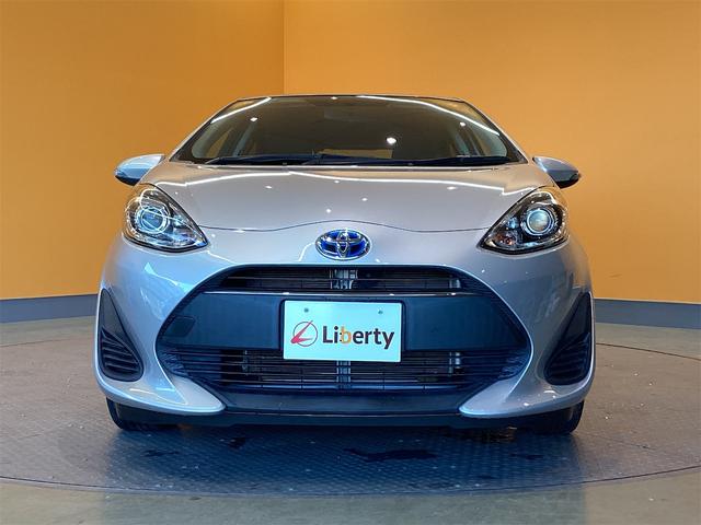 アクア Ｓ　ＥＴＣ　ナビ　ＴＶ　キーレスエントリー　電動格納ミラー　ＣＶＴ　盗難防止システム　衝突安全ボディ　ＡＢＳ　ＥＳＣ　ＣＤ　ＵＳＢ　ミュージックプレイヤー接続可　Ｂｌｕｅｔｏｏｔｈ　エアコン（15枚目）