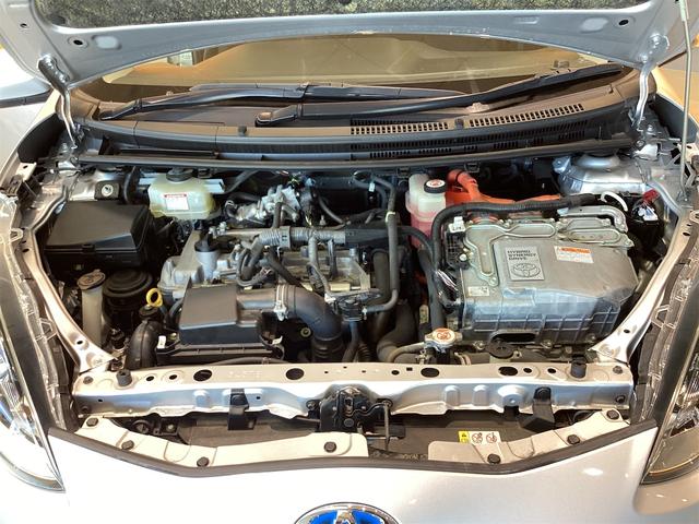 アクア Ｓ　ＥＴＣ　ナビ　ＴＶ　キーレスエントリー　電動格納ミラー　ＣＶＴ　盗難防止システム　衝突安全ボディ　ＡＢＳ　ＥＳＣ　ＣＤ　ＵＳＢ　ミュージックプレイヤー接続可　Ｂｌｕｅｔｏｏｔｈ　エアコン（22枚目）