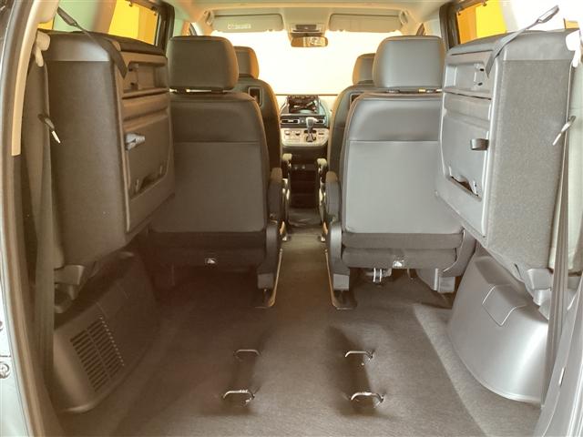 フリード クロスター　バックカメラ　クリアランスソナー　オートクルーズコントロール　レーンアシスト　衝突被害軽減システム　両側電動スライドドア　ＬＥＤヘッドランプ　ヘッドライトウォッシャー　スマートキー　電動格納ミラー（22枚目）