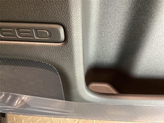 フリード クロスター　バックカメラ　クリアランスソナー　オートクルーズコントロール　レーンアシスト　衝突被害軽減システム　両側電動スライドドア　ＬＥＤヘッドランプ　ヘッドライトウォッシャー　スマートキー　電動格納ミラー（33枚目）