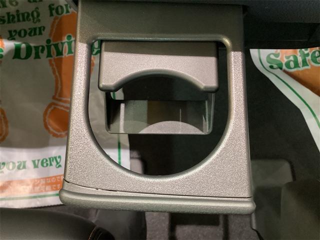 フリード クロスター　バックカメラ　クリアランスソナー　オートクルーズコントロール　レーンアシスト　衝突被害軽減システム　両側電動スライドドア　ＬＥＤヘッドランプ　ヘッドライトウォッシャー　スマートキー　電動格納ミラー（41枚目）