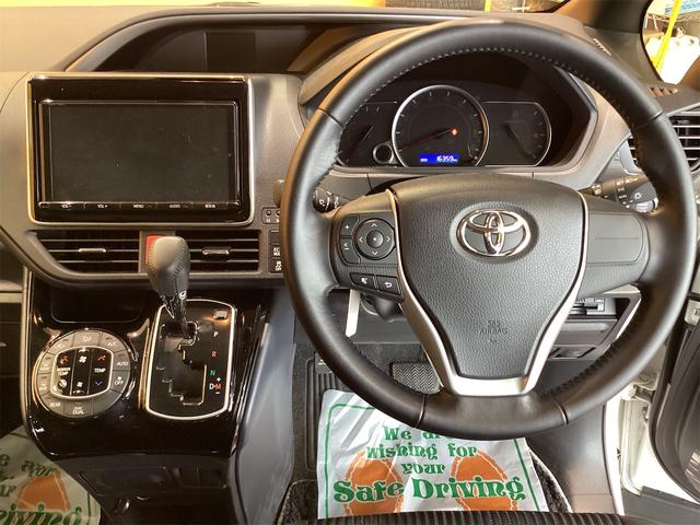 ヴォクシー ＺＳ　煌ＩＩ　ナビ　ＴＶ　レーンアシスト　衝突被害軽減システム　両側電動スライドドア　オートマチックハイビーム　オートライト　ＬＥＤヘッドランプ　スマートキー　アイドリングストップ　電動格納ミラー　３列シート（23枚目）