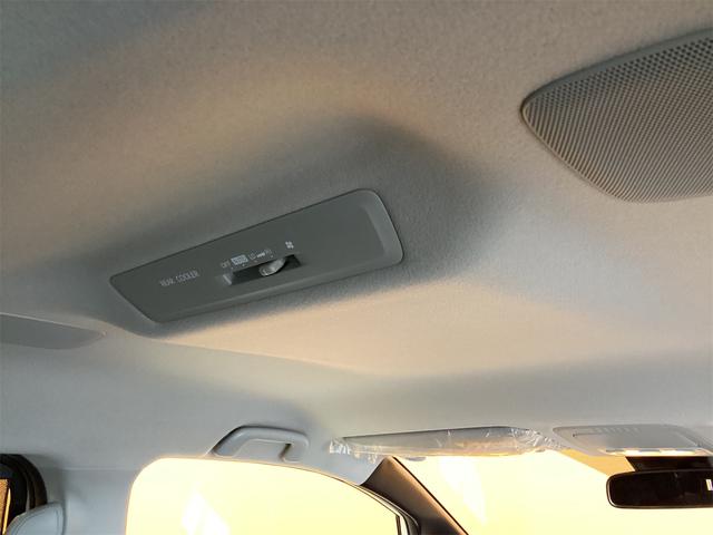 ヴォクシー ＺＳ　煌ＩＩ　ナビ　ＴＶ　レーンアシスト　衝突被害軽減システム　両側電動スライドドア　オートマチックハイビーム　オートライト　ＬＥＤヘッドランプ　スマートキー　アイドリングストップ　電動格納ミラー　３列シート（36枚目）