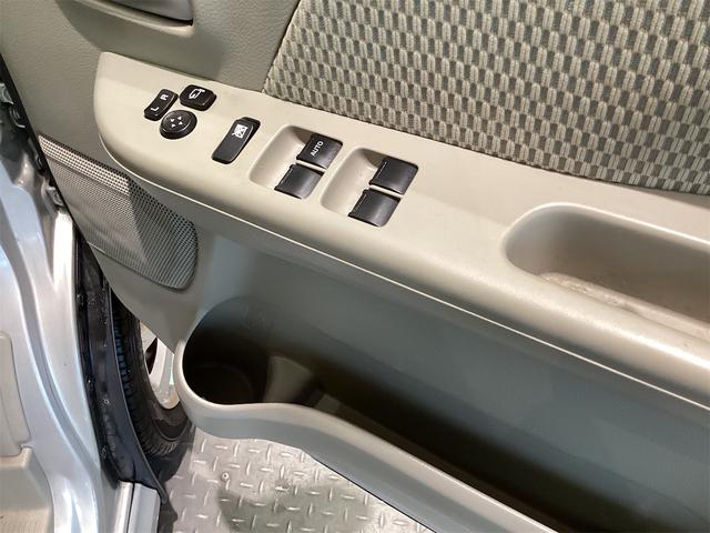 ＮＶ１００クリッパーリオ Ｅ　軽バン　ＡＴ　衝突被害軽減システム　クリアランスソナー　レーンアシスト　ＥＴＣ　両側スライド・片側電動　スマートキー　電動格納ミラー　アルミホイール　ＥＳＣ　エアコン　パワーウィンドウ（26枚目）