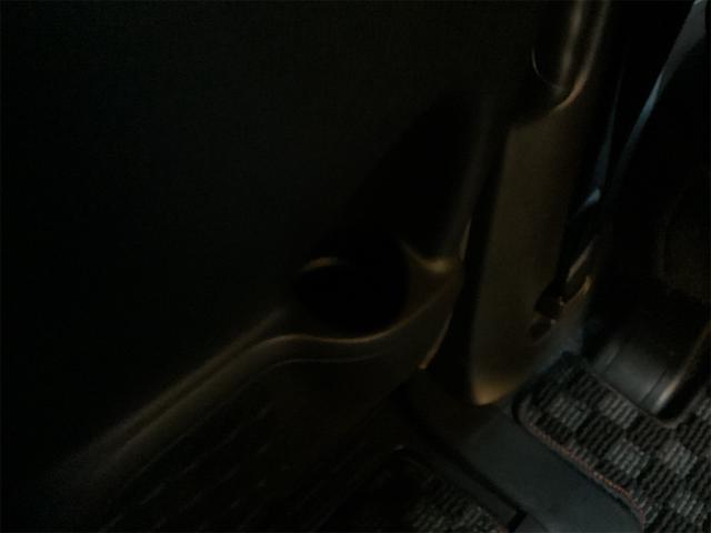 ヴォクシー ZS 煌III ETC バックカメラ クリアランスソナー オートクルーズコントロール レーンアシスト 衝突被害軽減システム 両側電動スライドドア オートマチックハイビーム LEDヘッドランプ(32枚目)