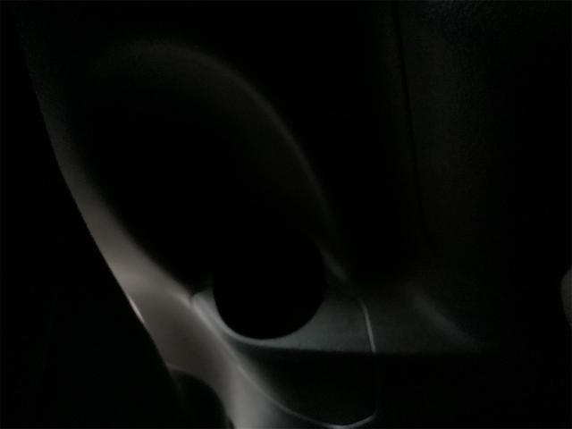 ヴォクシー ZS 煌III ETC バックカメラ クリアランスソナー オートクルーズコントロール レーンアシスト 衝突被害軽減システム 両側電動スライドドア オートマチックハイビーム LEDヘッドランプ(33枚目)