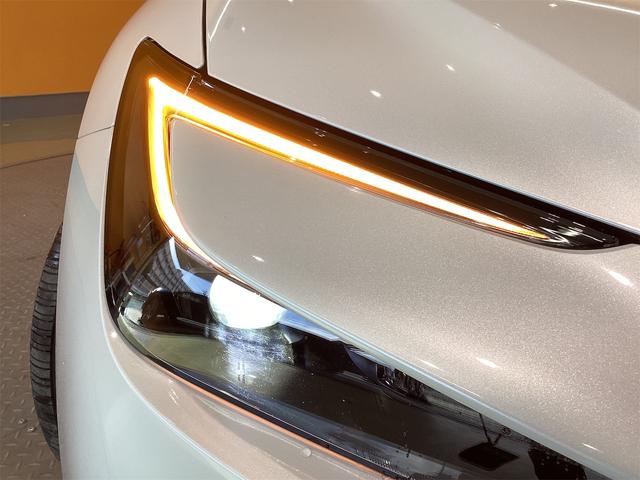 プリウス Ｚ　全周囲カメラ　デジタルインナーミラー　オートクルーズコントロール　レーンアシスト　パークアシスト　衝突被害軽減システム　アルミホイール　オートマチックハイビーム　オートライト　ＬＥＤヘッドランプ（16枚目）