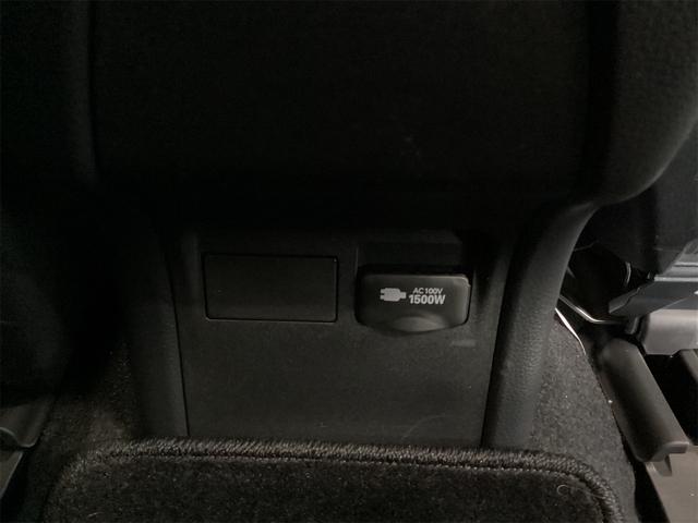 プリウス Ｚ　全周囲カメラ　デジタルインナーミラー　オートクルーズコントロール　レーンアシスト　パークアシスト　衝突被害軽減システム　アルミホイール　オートマチックハイビーム　オートライト　ＬＥＤヘッドランプ（35枚目）