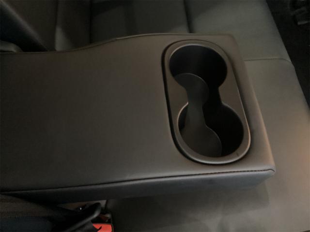 プリウス Ｚ　全周囲カメラ　デジタルインナーミラー　オートクルーズコントロール　レーンアシスト　パークアシスト　衝突被害軽減システム　アルミホイール　オートマチックハイビーム　オートライト　ＬＥＤヘッドランプ（36枚目）