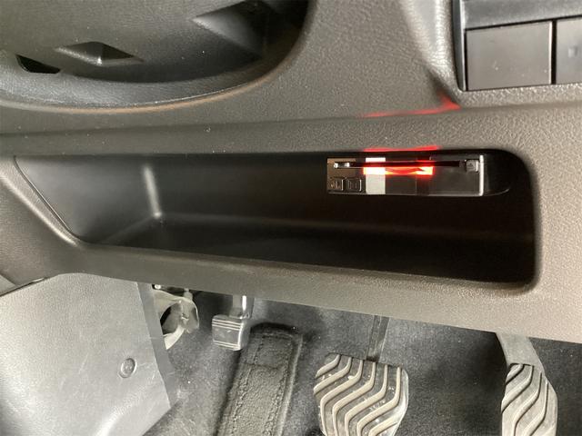 デイズ X ETC 全周囲カメラ ナビ クリアランスソナー オートライト スマートキー アイドリングストップ ベンチシート CVT ABS CD USB ミュージックプレイヤー接続可(8枚目)