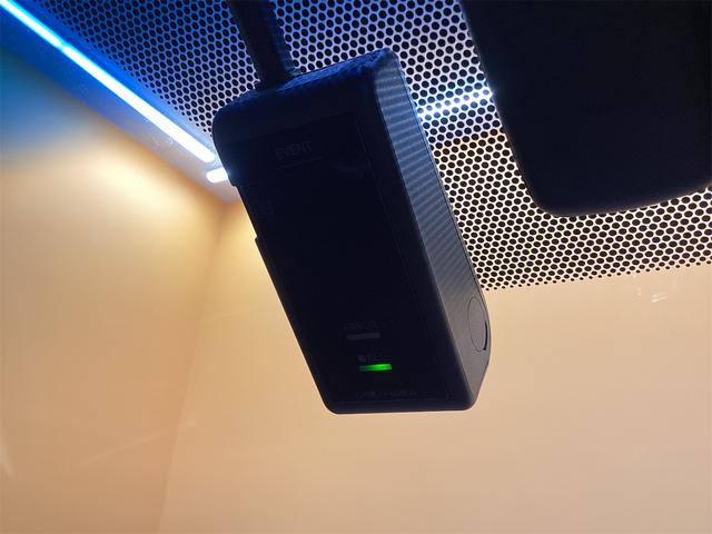 ハリアー プログレス　スタイルブルーイッシュ　全周囲カメラ　クリアランスソナー　オートクルーズコントロール　レーンアシスト　パワーシート　衝突被害軽減システム　ナビ　ＴＶ　オートマチックハイビーム　オートライト（10枚目）