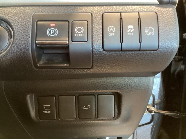 ハリアー プログレス　スタイルブルーイッシュ　全周囲カメラ　クリアランスソナー　オートクルーズコントロール　レーンアシスト　パワーシート　衝突被害軽減システム　ナビ　ＴＶ　オートマチックハイビーム　オートライト（11枚目）