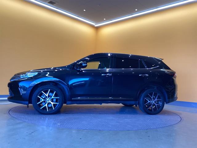 ハリアー プログレス　スタイルブルーイッシュ　全周囲カメラ　クリアランスソナー　オートクルーズコントロール　レーンアシスト　パワーシート　衝突被害軽減システム　ナビ　ＴＶ　オートマチックハイビーム　オートライト（18枚目）