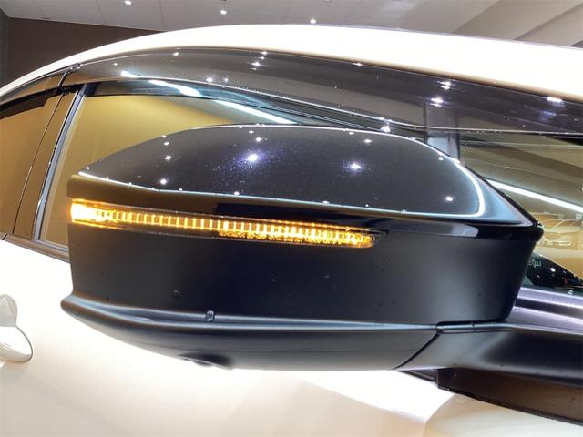 トヨタ プリウス 23枚目