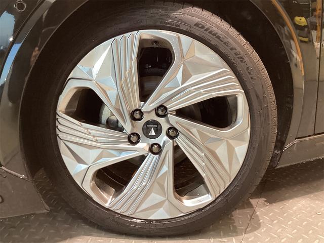 トヨタ プリウス 22枚目