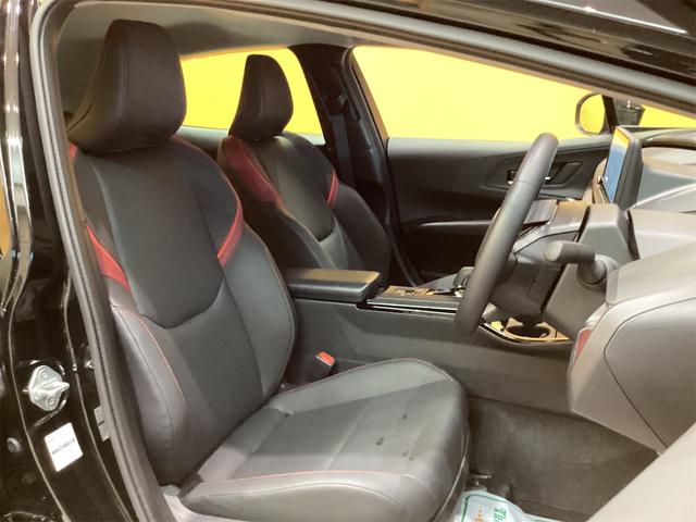 トヨタ プリウス 32枚目