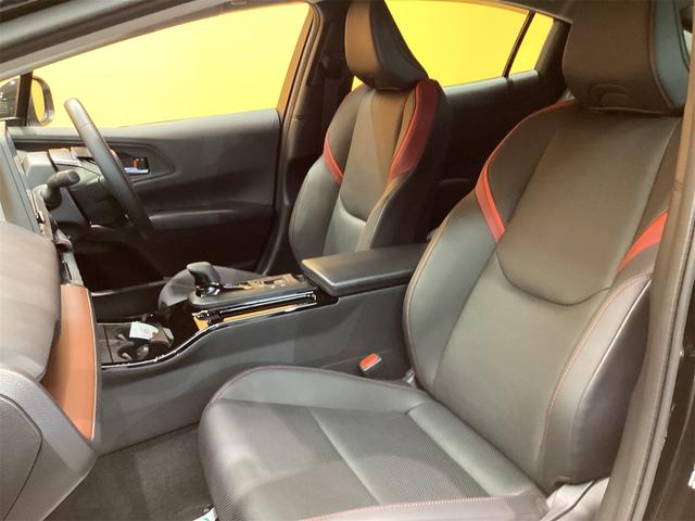 トヨタ プリウス 34枚目