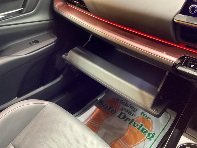 トヨタ プリウス 47枚目