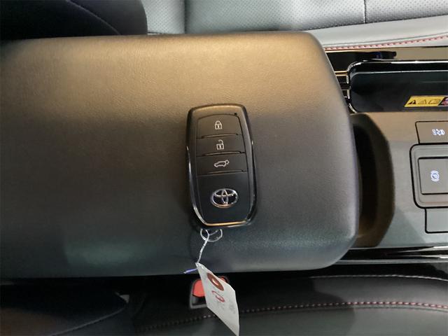 トヨタ プリウス 49枚目