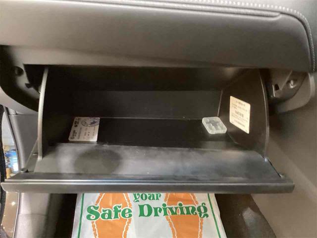 トヨタ ハリアー 33枚目