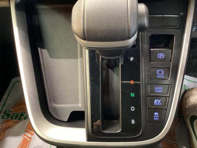 ヴォクシー ハイブリッドS-Z バックカメラ ナビ TV クリアランスソナー オートクルーズコントロール 衝突被害軽減システム 両側電動スライドドア オートマチックハイビーム LEDヘッドランプ 電動リアゲート スマートキー(10枚目)