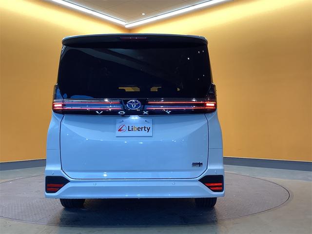 ヴォクシー ハイブリッドS-Z バックカメラ ナビ TV クリアランスソナー オートクルーズコントロール 衝突被害軽減システム 両側電動スライドドア オートマチックハイビーム LEDヘッドランプ 電動リアゲート スマートキー(18枚目)