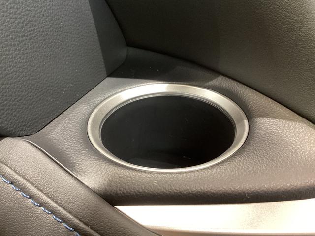 ヴォクシー ハイブリッドS-Z バックカメラ ナビ TV クリアランスソナー オートクルーズコントロール 衝突被害軽減システム 両側電動スライドドア オートマチックハイビーム LEDヘッドランプ 電動リアゲート スマートキー(39枚目)