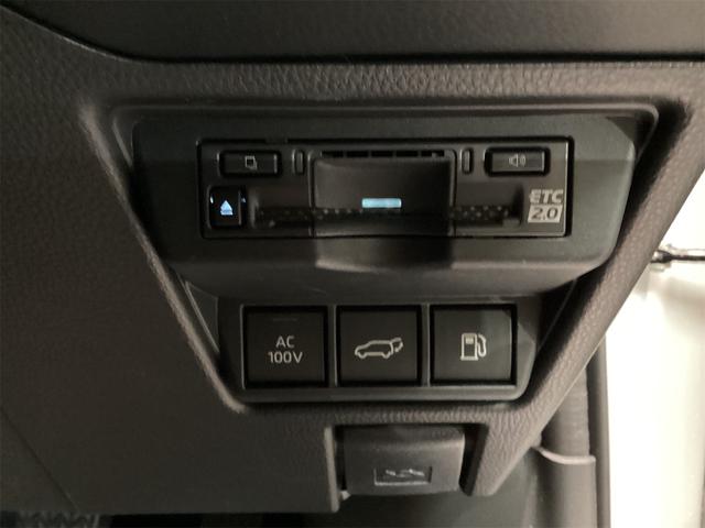 プリウス Z クリアランスソナー レーンアシスト オートクルーズコントロール 衝突被害軽減システム 全周囲カメラ ナビ TV アルミホイール オートマチックハイビーム オートライト LEDヘッドランプ サンルーフ(8枚目)