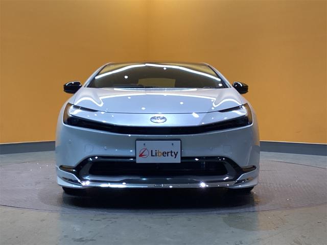 プリウス Z クリアランスソナー レーンアシスト オートクルーズコントロール 衝突被害軽減システム 全周囲カメラ ナビ TV アルミホイール オートマチックハイビーム オートライト LEDヘッドランプ サンルーフ(15枚目)