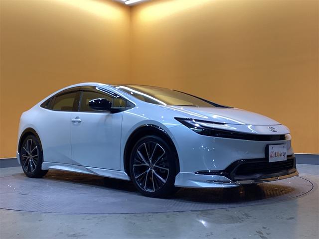 プリウス Z クリアランスソナー レーンアシスト オートクルーズコントロール 衝突被害軽減システム 全周囲カメラ ナビ TV アルミホイール オートマチックハイビーム オートライト LEDヘッドランプ サンルーフ(16枚目)