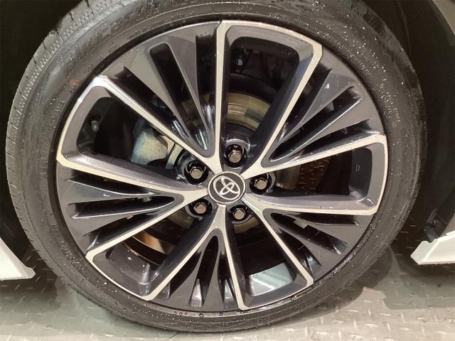 プリウス Z クリアランスソナー レーンアシスト オートクルーズコントロール 衝突被害軽減システム 全周囲カメラ ナビ TV アルミホイール オートマチックハイビーム オートライト LEDヘッドランプ サンルーフ(23枚目)