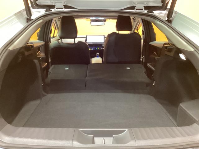 プリウス Z クリアランスソナー レーンアシスト オートクルーズコントロール 衝突被害軽減システム 全周囲カメラ ナビ TV アルミホイール オートマチックハイビーム オートライト LEDヘッドランプ サンルーフ(27枚目)