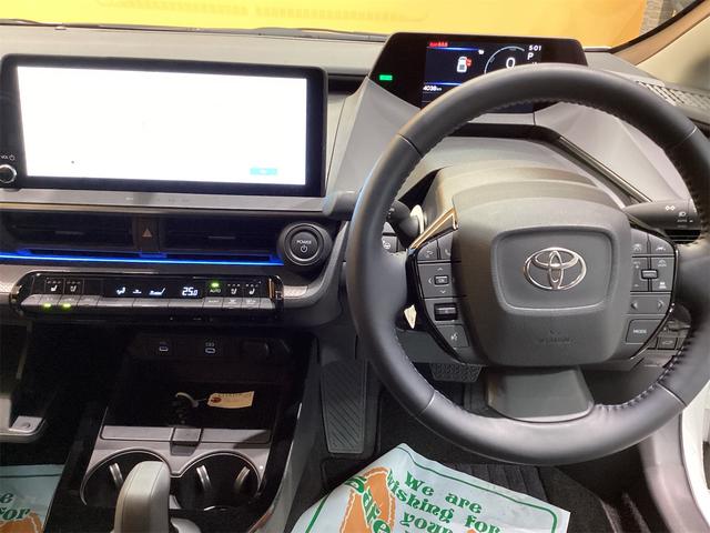 プリウス Z クリアランスソナー レーンアシスト オートクルーズコントロール 衝突被害軽減システム 全周囲カメラ ナビ TV アルミホイール オートマチックハイビーム オートライト LEDヘッドランプ サンルーフ(33枚目)