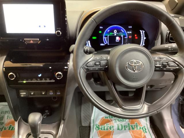 ヤリスクロス ハイブリッドZ バックカメラ クリアランスソナー オートクルーズコントロール レーンアシスト パワーシート 衝突被害軽減システム ナビ TV オートマチックハイビーム オートライト(11枚目)