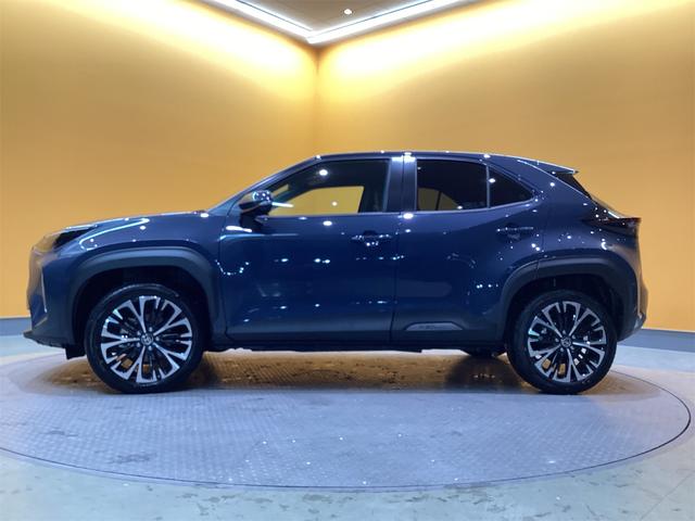 ヤリスクロス ハイブリッドZ バックカメラ クリアランスソナー オートクルーズコントロール レーンアシスト パワーシート 衝突被害軽減システム ナビ TV オートマチックハイビーム オートライト(17枚目)