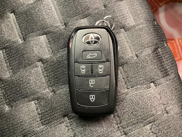 ヴォクシー ハイブリッドS-Z 10.5インチディスプレイオーディオ バックカメラ ナビ クリアランスソナー オートクルーズコントロール レーンアシスト 衝突被害軽減システム 両側電動スライドドア オートマチックハイビーム(52枚目)