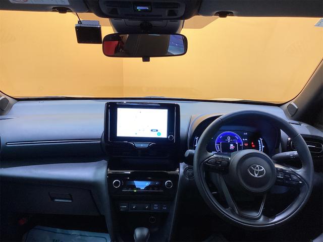 ヤリスクロス ハイブリッドZ 全周囲カメラ クリアランスソナー オートクルーズコントロール ナビ TV オートマチックハイビーム オートライト アルミホイール スマートキー 電動格納ミラー シートヒーター(9枚目)