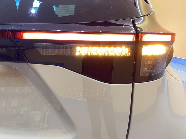 ヤリスクロス ハイブリッドZ 全周囲カメラ クリアランスソナー オートクルーズコントロール ナビ TV オートマチックハイビーム オートライト アルミホイール スマートキー 電動格納ミラー シートヒーター(27枚目)