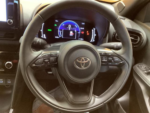 ヤリスクロス ハイブリッドZ 全周囲カメラ クリアランスソナー オートクルーズコントロール ナビ TV オートマチックハイビーム オートライト アルミホイール スマートキー 電動格納ミラー シートヒーター(36枚目)